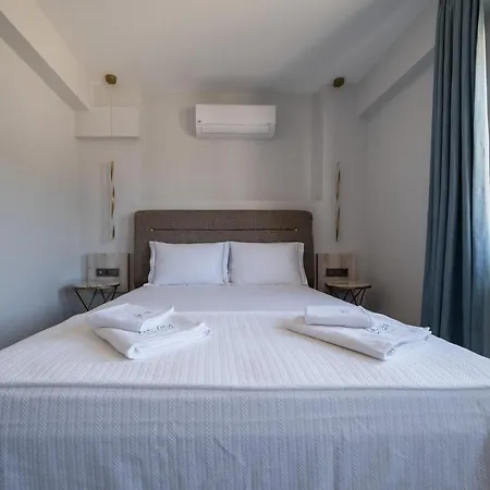 La Luz Hotel Tenedos