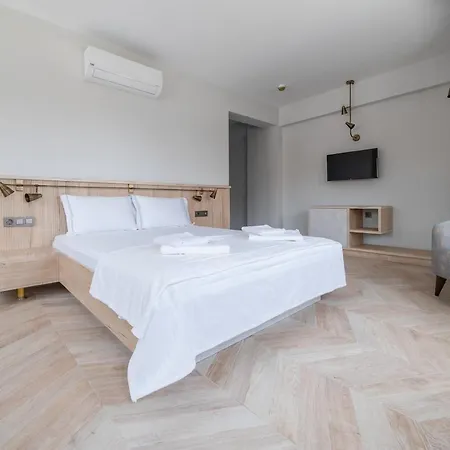 Hotel La Luz Bozcaada 3*